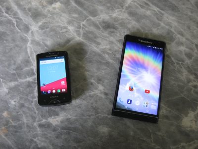 Sony Xperia Mini Pro + Blackberry Priv